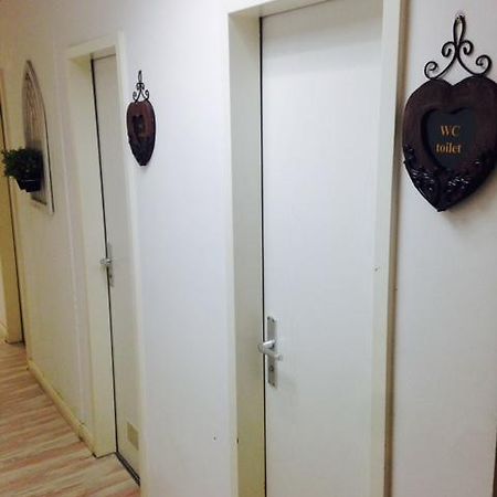 Airport Hostel Χαλμπεργκμόος Εξωτερικό φωτογραφία