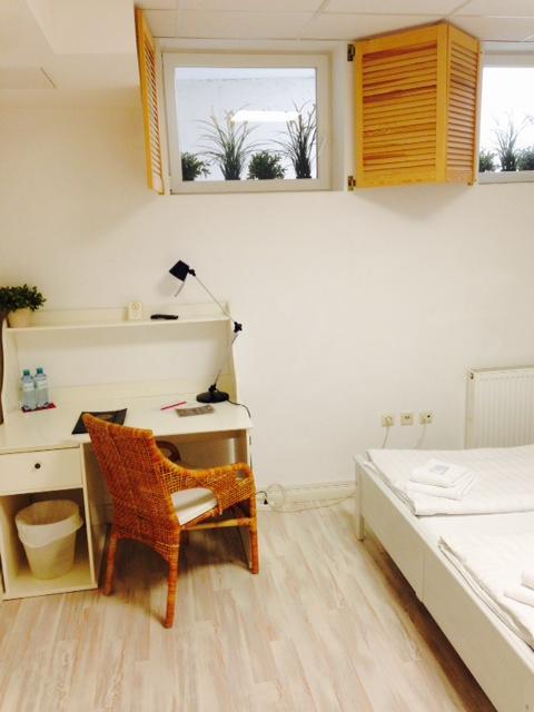 Airport Hostel Χαλμπεργκμόος Εξωτερικό φωτογραφία