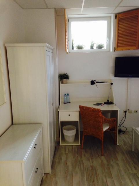 Airport Hostel Χαλμπεργκμόος Εξωτερικό φωτογραφία