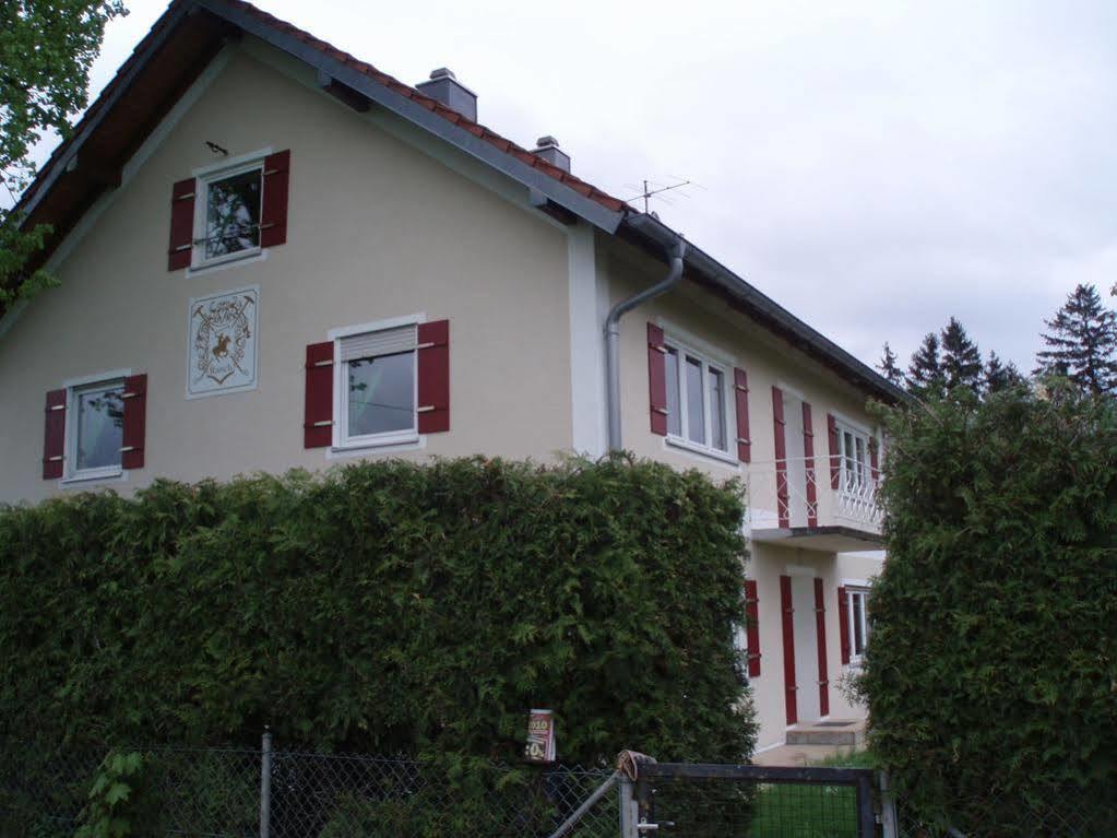 Airport Hostel Χαλμπεργκμόος Εξωτερικό φωτογραφία